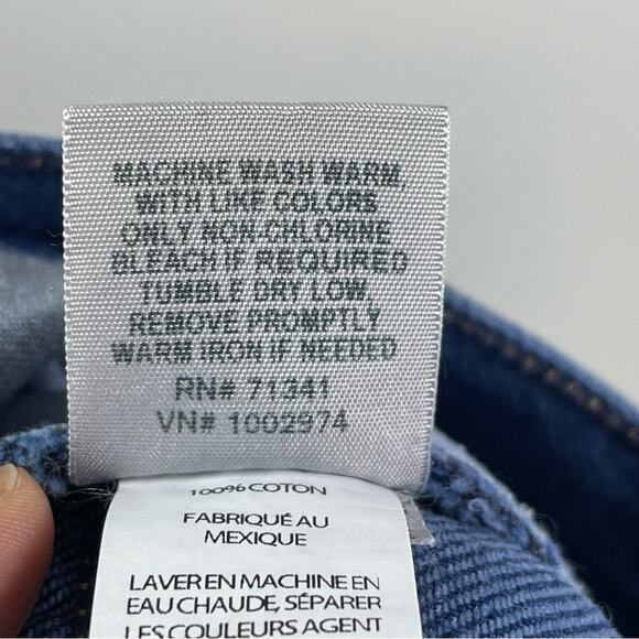 L.L. Bean Original Fit Jeans. Size 14 Reg. In excellent condition! - Picture 5 of 6